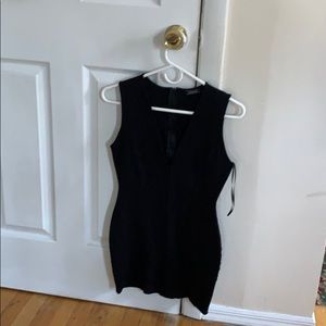Black bodycon dress
